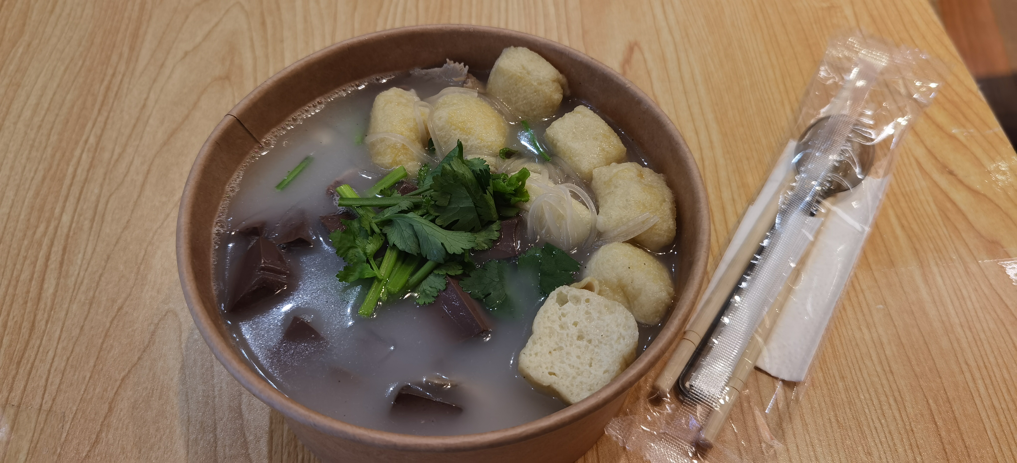 20250111 深圳北美食廣場薯熟鴨血粉絲湯